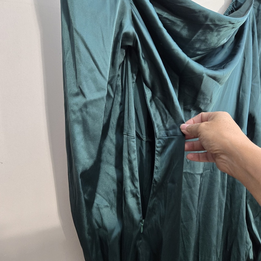 Unbranded Womens Dress Sz M Green Satin Long Sleeve Party Holiday Y2K Lightweigh - Picture 11 of 16
